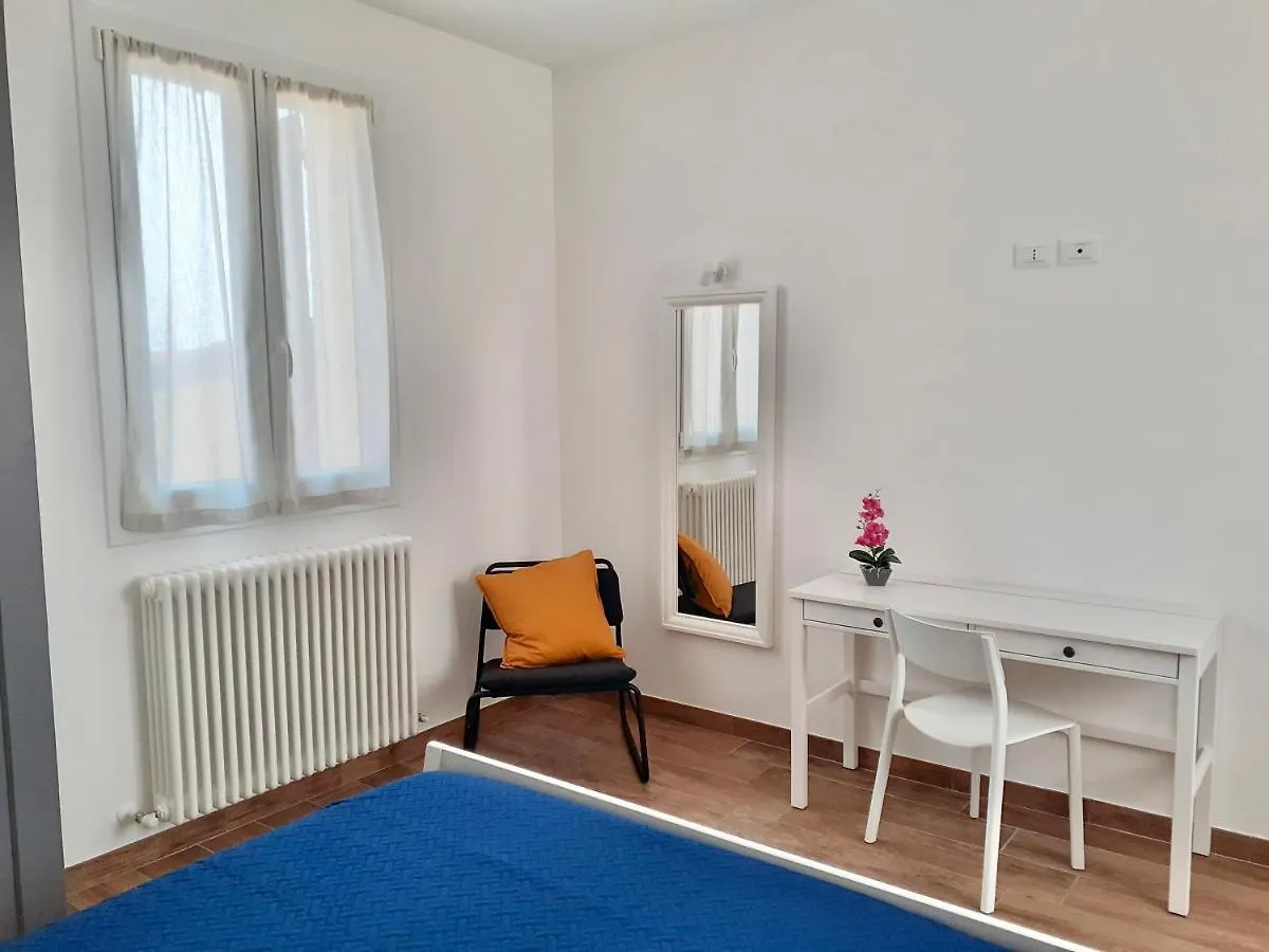 Casa Vacanze con Vista Mare e Giardino - Amanecer Marzocca
